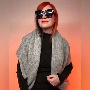 PUREJILL / Gray Shrug Cocoon Wrap / One Size